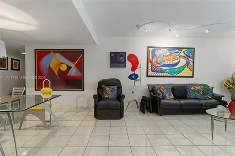 1623 Collins Avenue Miami Beach FL 33139