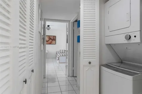 1623 Collins Avenue Miami Beach FL 33139