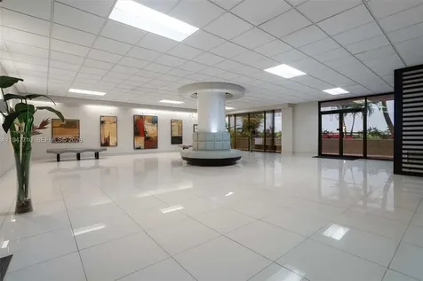 1623 Collins Avenue Miami Beach FL 33139