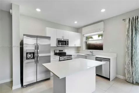 2751 SE 15th Street Homestead FL 33035