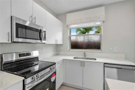 2751 SE 15th Street Homestead FL 33035