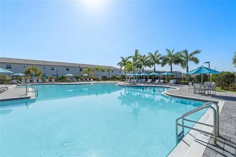 2751 SE 15th Street Homestead FL 33035