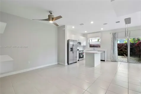 2751 SE 15th Street Homestead FL 33035