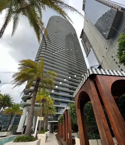 801 S Miami Avenue Miami FL 33130