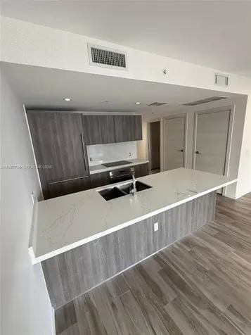 801 S Miami Avenue Miami FL 33130