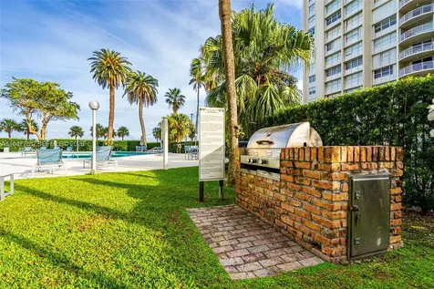 1408 Brickell Bay Drive Miami FL 33131