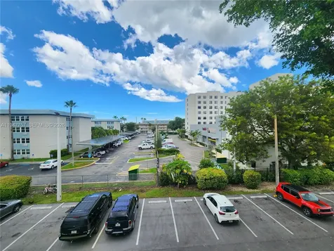11309 SW 200th Street Miami FL 33157
