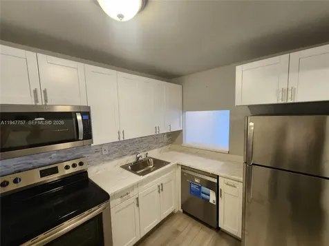 11309 SW 200th Street Miami FL 33157