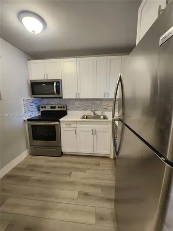 11309 SW 200th Street Miami FL 33157