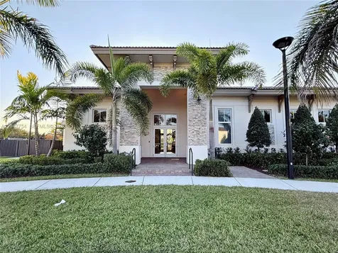 12433 NW 23rd Court Miami FL 33167