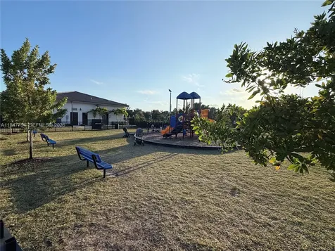 12433 NW 23rd Court Miami FL 33167