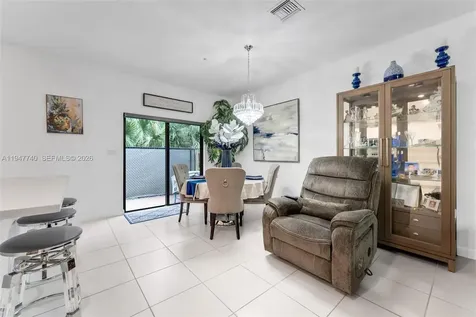 180 SW 185th Way Pembroke Pines FL 33029