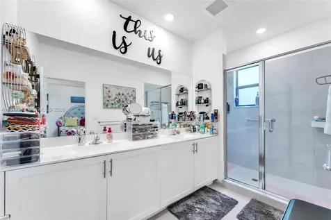 180 SW 185th Way Pembroke Pines FL 33029