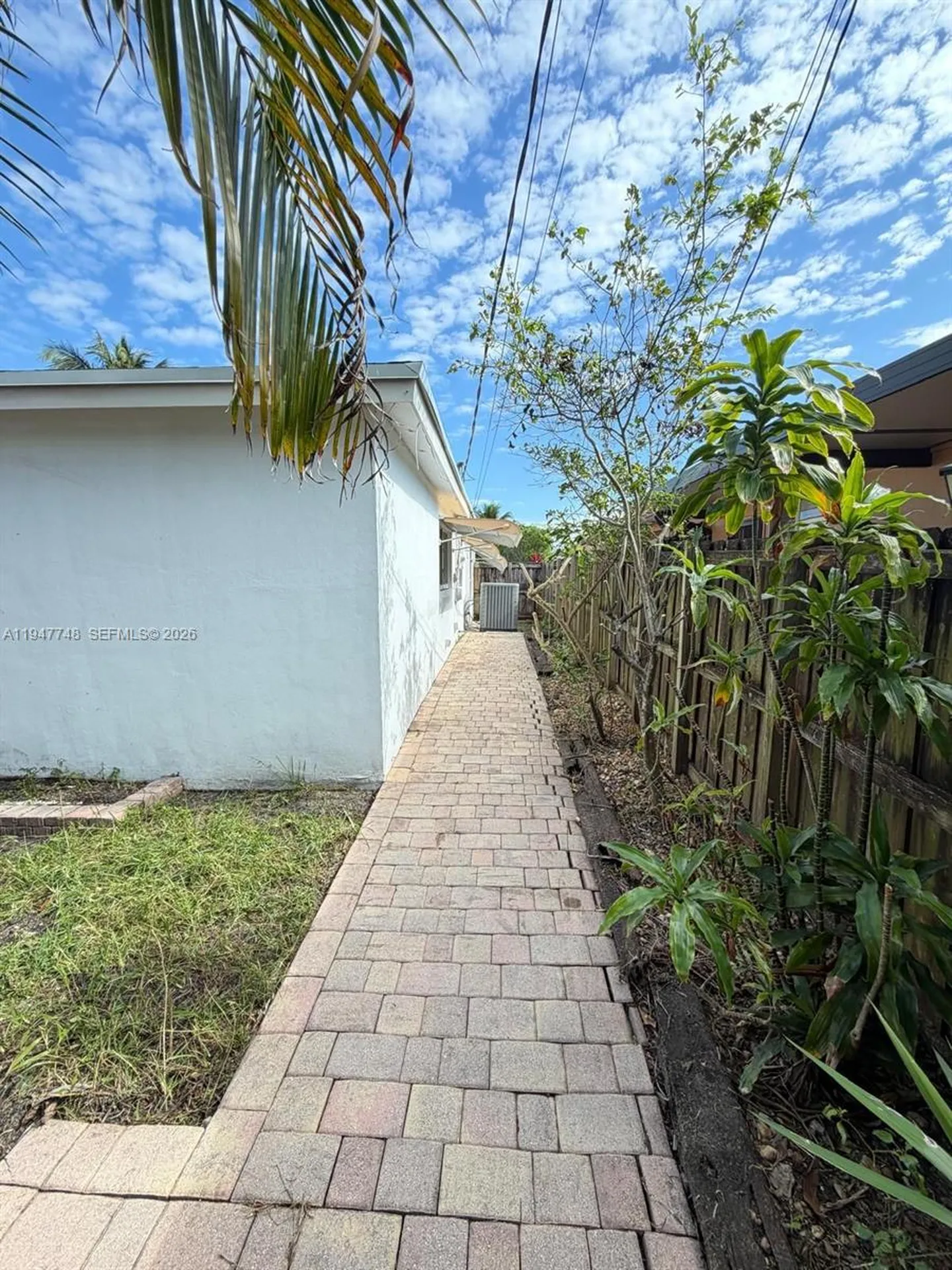 2104 N 14th Court Hollywood FL 33020