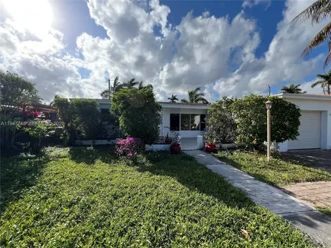 2104 N 14th Court Hollywood FL 33020