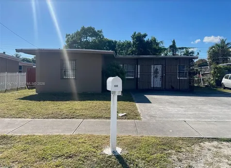580 NW 116th Terrace Miami FL 33168