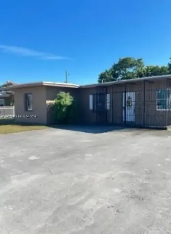 580 NW 116th Terrace Miami FL 33168