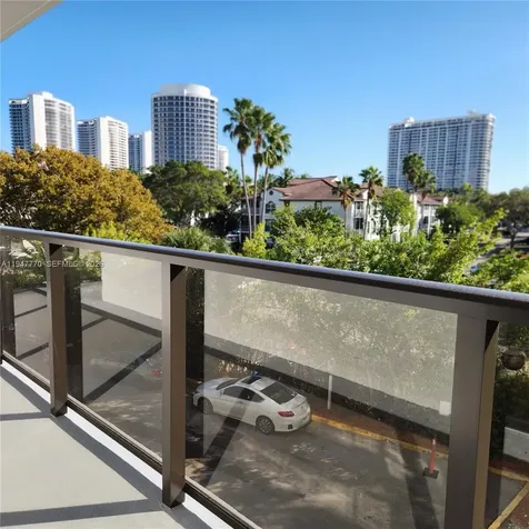 18151 NE 31st Court Aventura FL 33160