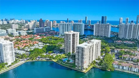 18151 NE 31st Court Aventura FL 33160