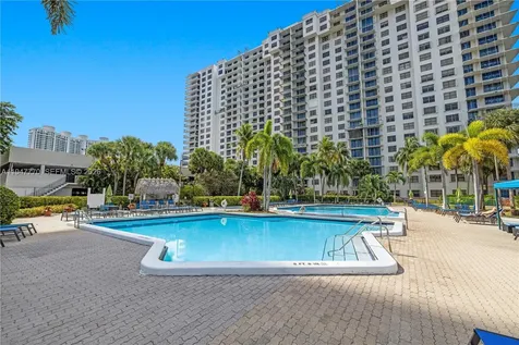 18151 NE 31st Court Aventura FL 33160