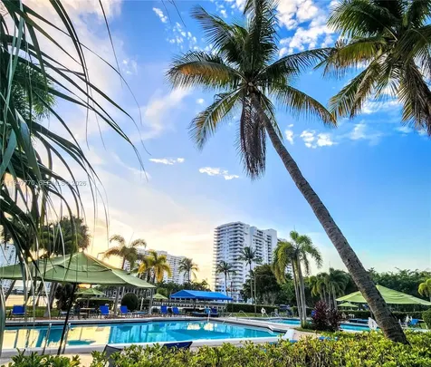 18151 NE 31st Court Aventura FL 33160