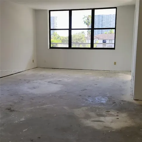 18151 NE 31st Court Aventura FL 33160