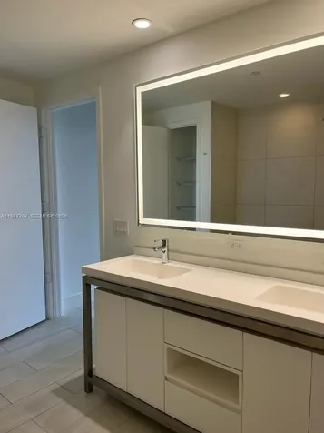 2000 Metropica Way Sunrise FL 33323