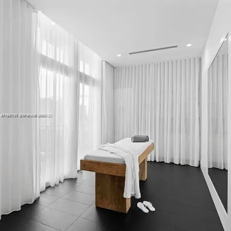 2000 Metropica Way Sunrise FL 33323