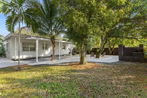 550 Cardinal Street Miami Springs FL 33166