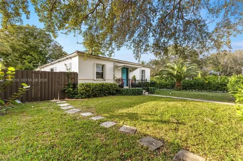 550 Cardinal Street Miami Springs FL 33166