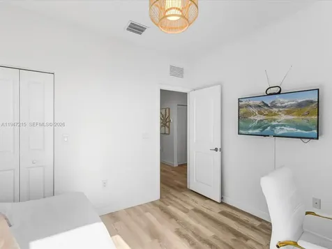 544 NE 206th Lane Miami FL 33179