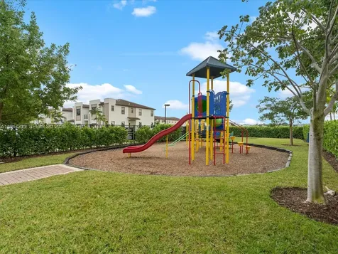 544 NE 206th Lane Miami FL 33179