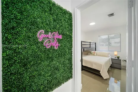 1250 NE 110th Street Miami FL 33161