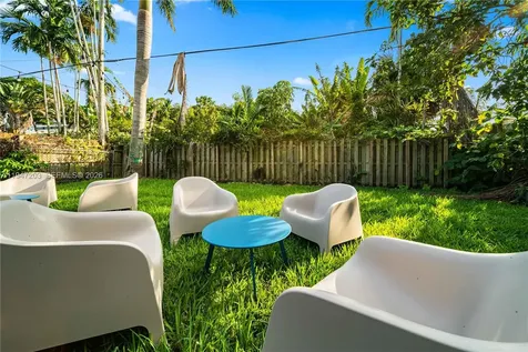 1250 NE 110th Street Miami FL 33161