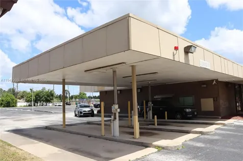 940 Deltona Boulevard Deltona FL 32725