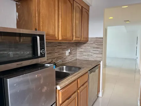 8420 Byron Avenue Miami Beach FL 33141