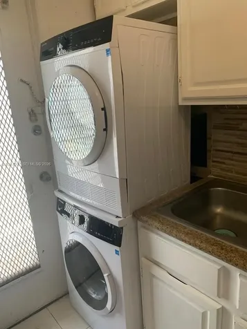 8420 Byron Avenue Miami Beach FL 33141