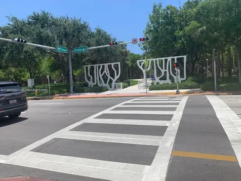 8420 Byron Avenue Miami Beach FL 33141