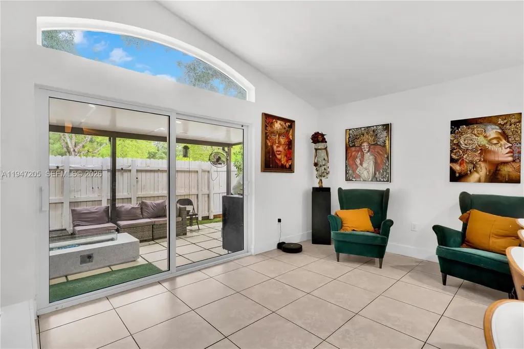 1959 SE 10th Street Homestead FL 33035