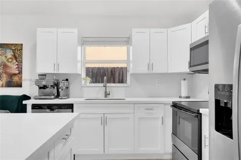 1959 SE 10th Street Homestead FL 33035
