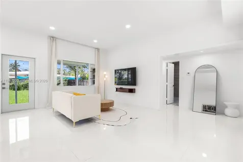 1581 Normandy Drive Miami Beach FL 33141