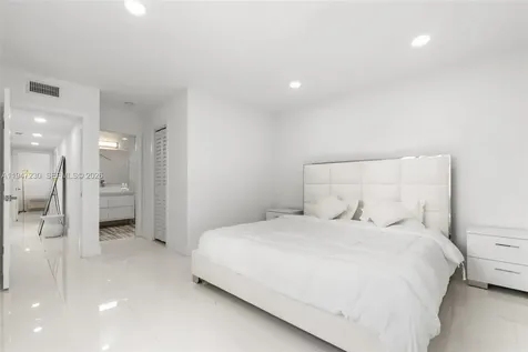 1581 Normandy Drive Miami Beach FL 33141