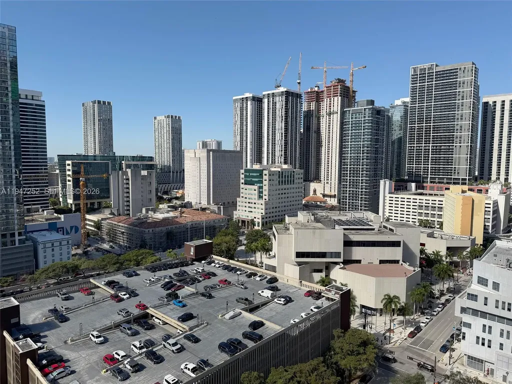 133 NE 2nd Avenue Miami FL 33132