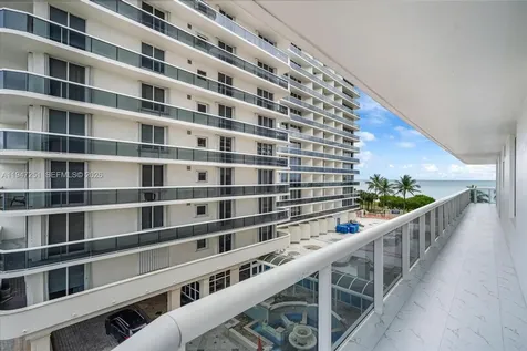 9559 Collins Avenue Surfside FL 33154
