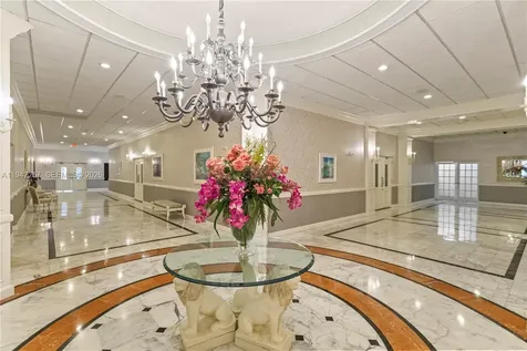 3800 S Ocean Drive Hollywood FL 33019