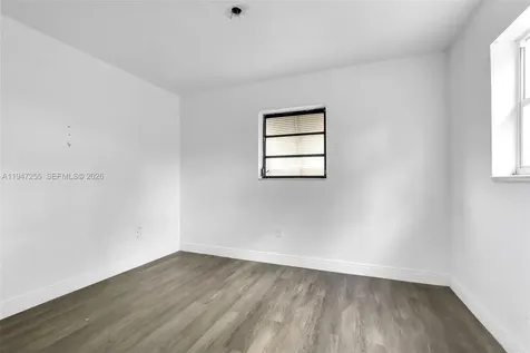 1360 NW 117th Street Miami FL 33167