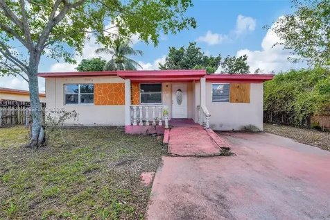 1360 NW 117th Street Miami FL 33167