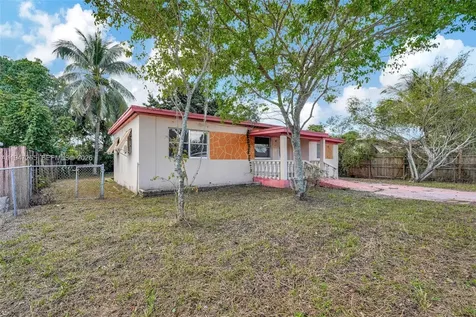 1360 NW 117th Street Miami FL 33167