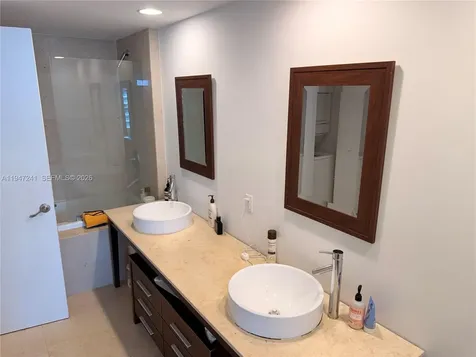 465 Brickell Avenue Miami FL 33131