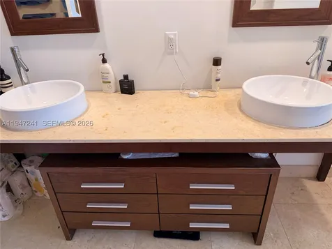 465 Brickell Avenue Miami FL 33131